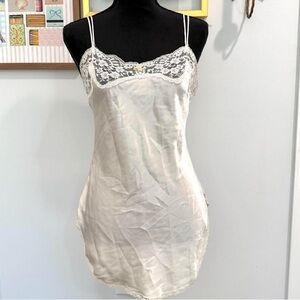 Vintage Victoria’s Secret Gold Label Lace Slip Dress Small